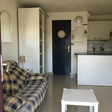 Cypres 105 Apartment