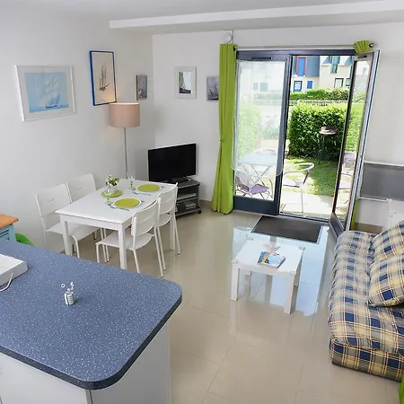 Cypres 105 Apartment *